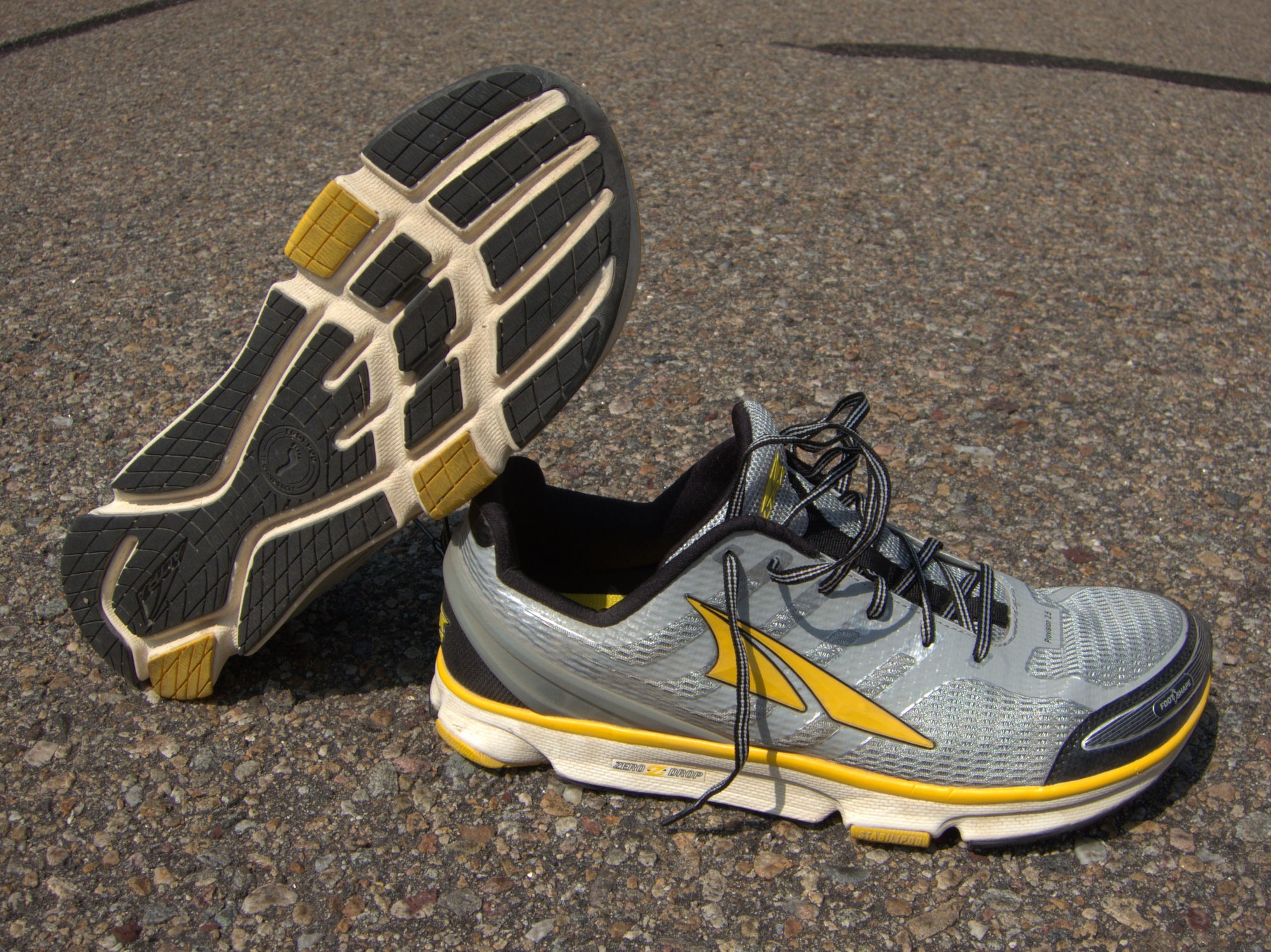 Review: Altra Provision 2.5 || An easy-rider for roads & non 