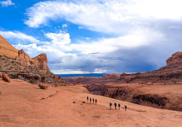 esclanate-wingate-cruising