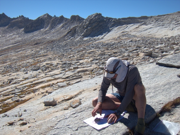 Chip studies his 7.5-min topos from Lonely Lake Pass (aka Horn Col) during a 15-mile off-trail segment during which we crossed just one trail.