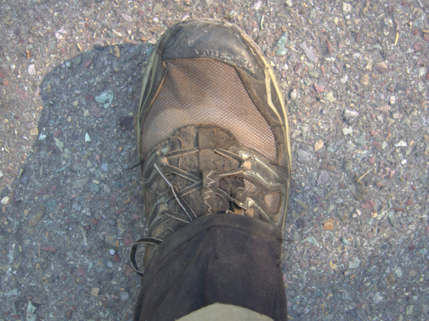 After getting wet, my waterproof shoes dried extraordinarily slowly. After 24 hours of dry conditions, the exterior fabric was only partially dry. Meanwhile, moisture was unable to escape from inside my shoe.