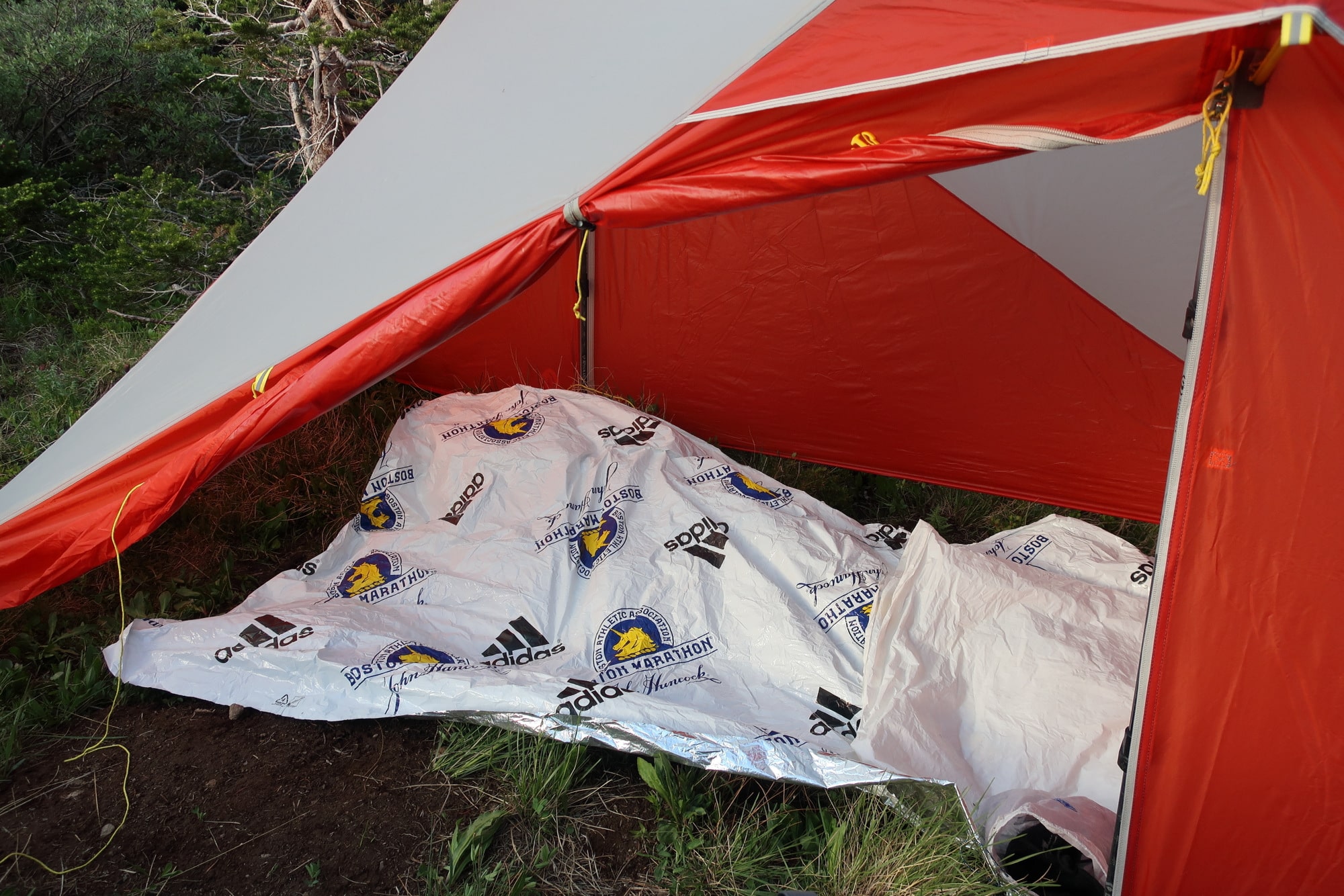 Tyvek tent footprint w/ 4 UL Grommet Tabs for Sierra Designs Tensegrity SOLO 
